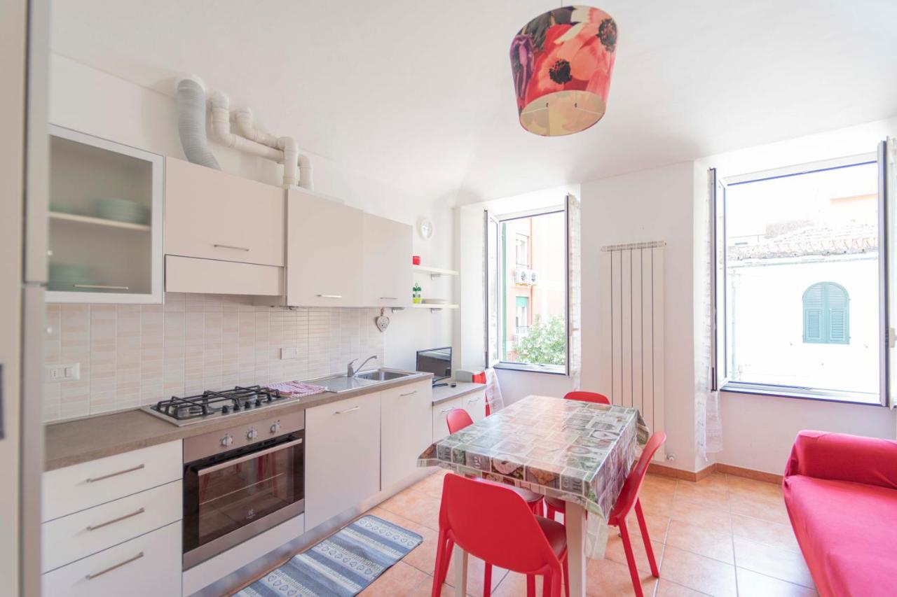 096 - Casa Al Borgo Cavi Di Lavagna, 150 Metri Dal Mare Leilighet Eksteriør bilde